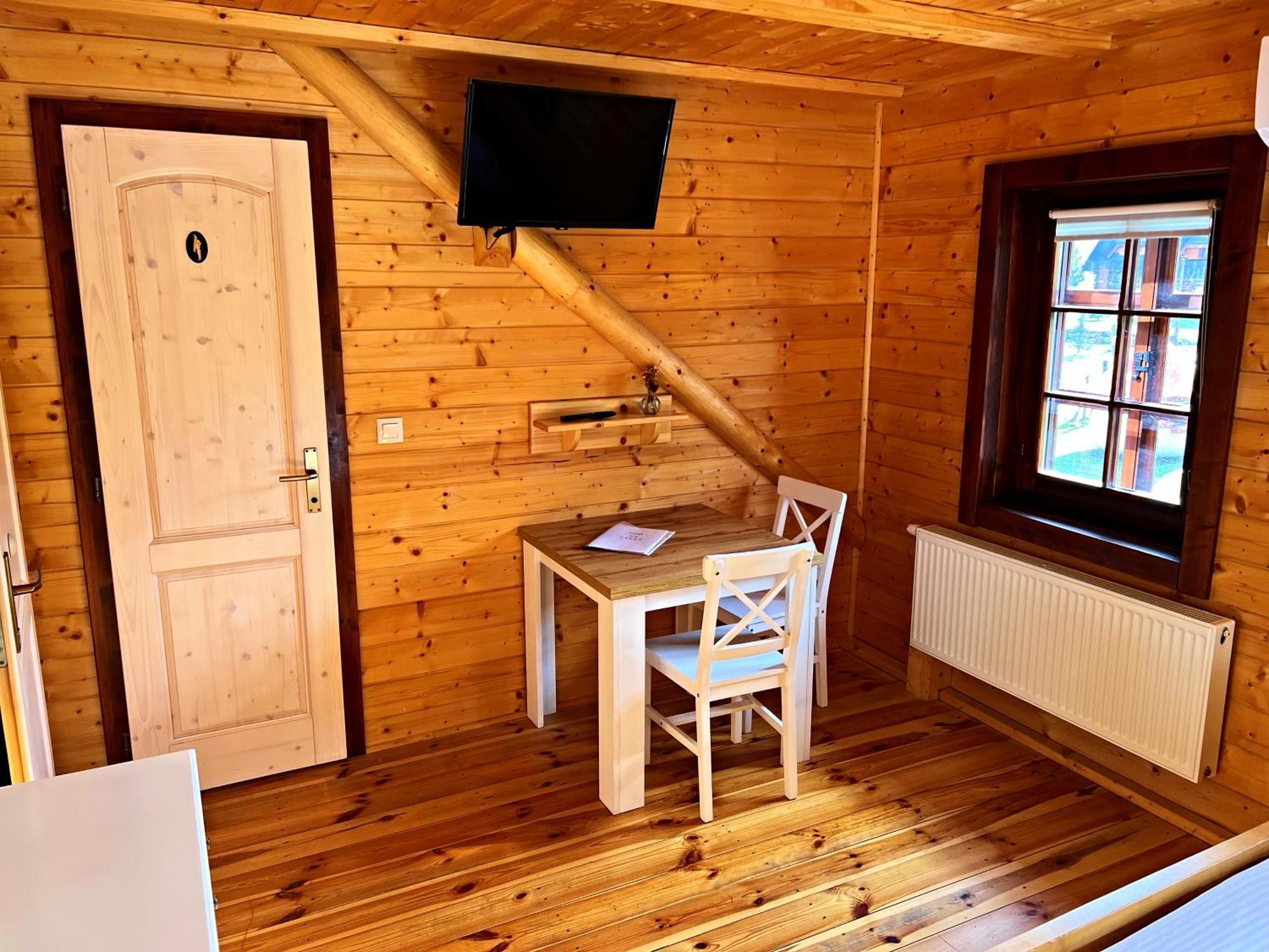 Ubytovanie V Superior Izbach V Podkrovi Koliba Pacho Prievidza Extérieur photo